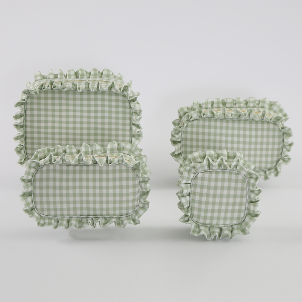 gingham pouch (7)