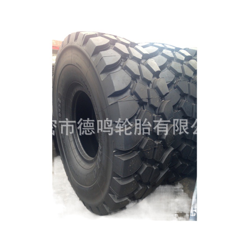 Suministro de fábrica bulldozer neumático 24.00R35 maquinaria de ingeniería neumático 2400-35