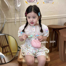 2024韩版夏款新品儿童女球球娃娃领卡通印花上衣灯笼短裤套装