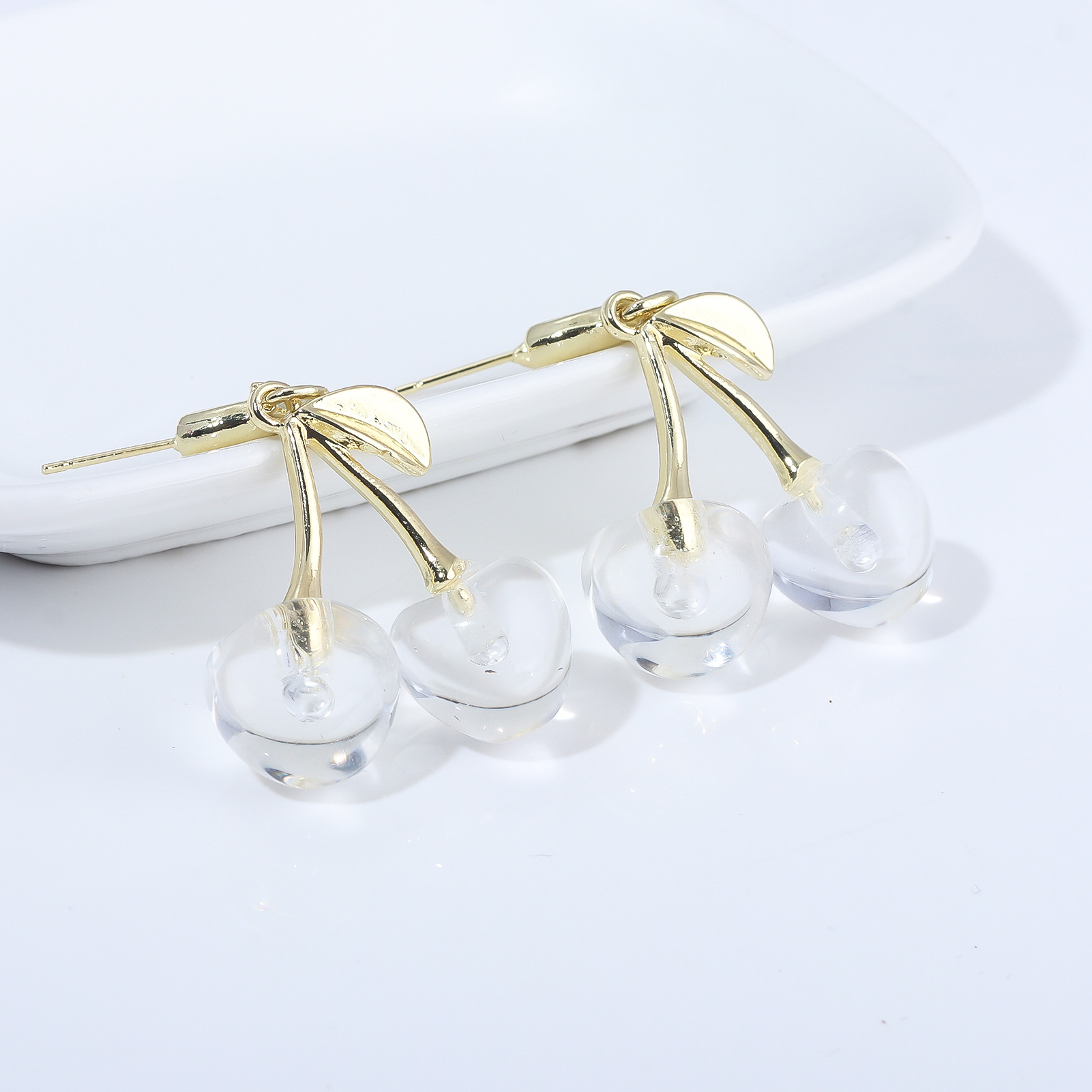 16g Weight Alloy Ear Needle Material Drop Earrings Classification 1 Pair Quantity Casual, Daily Occasion Zinc alloy Material Cherry Pattern Women's Gender Sweet Style 1 Pair Sweet Cherry Zinc Alloy Drop Earrings 9