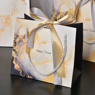 Ins Gift Bag Gift Handbag Clothing Bag Candy Packaging Bag Souvenir Gift Bag Baking Paper Paper Bag