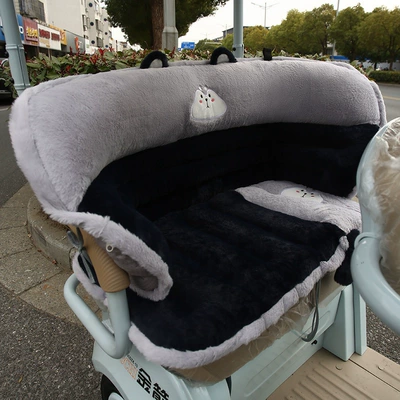Electric car cushion, and Backrest Integrated Plush Butt - dog-rear-2-piece-set-seat-cushion-barrier-seat-cushion-8040cmback-cushion-13040cm
