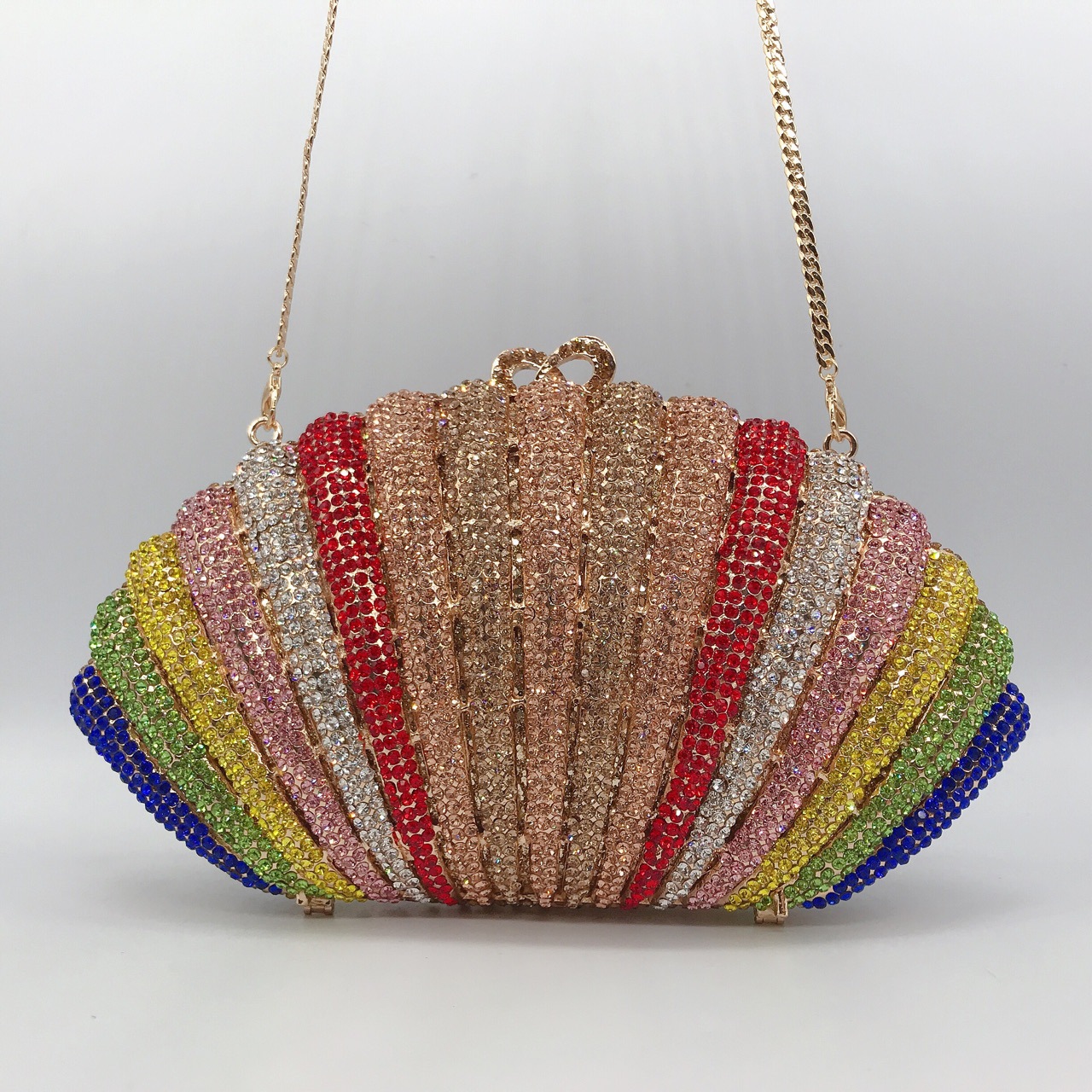 Túi Clutch Nữ Đính Đá Dạ Hội Hình Bánh Bao Màu Cầu Vồng 21×12×5 cm — Màu cầu vồng