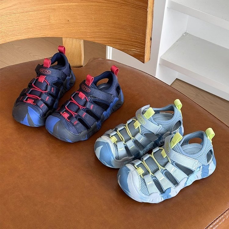 Children's summer sandals