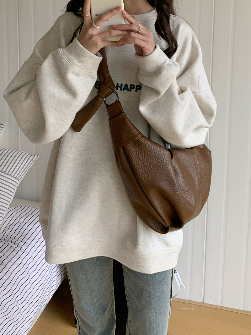 Korean Instagram Large Capacity Soft Leather Folded Dumpling Lazy and Versatile Casual Commuting One Shoulder Crossbody_voghion.com