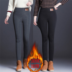 ���qŮʿ���ѝ�ӽq�Ӻ�Ů�b�⴩����һ�w���QŮʽ���e��ůѝ��