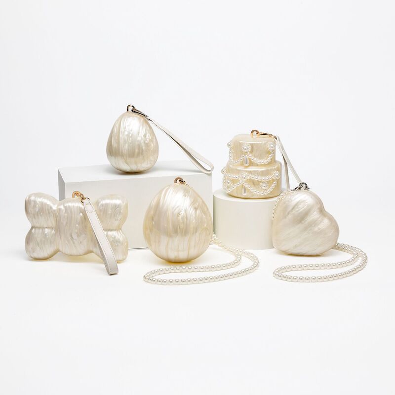 2025 Women's European and American New Shoulder Crossbody Bag Shaped Shell Acrylic Bag Fashion Wedding Dinner Clutch Bag