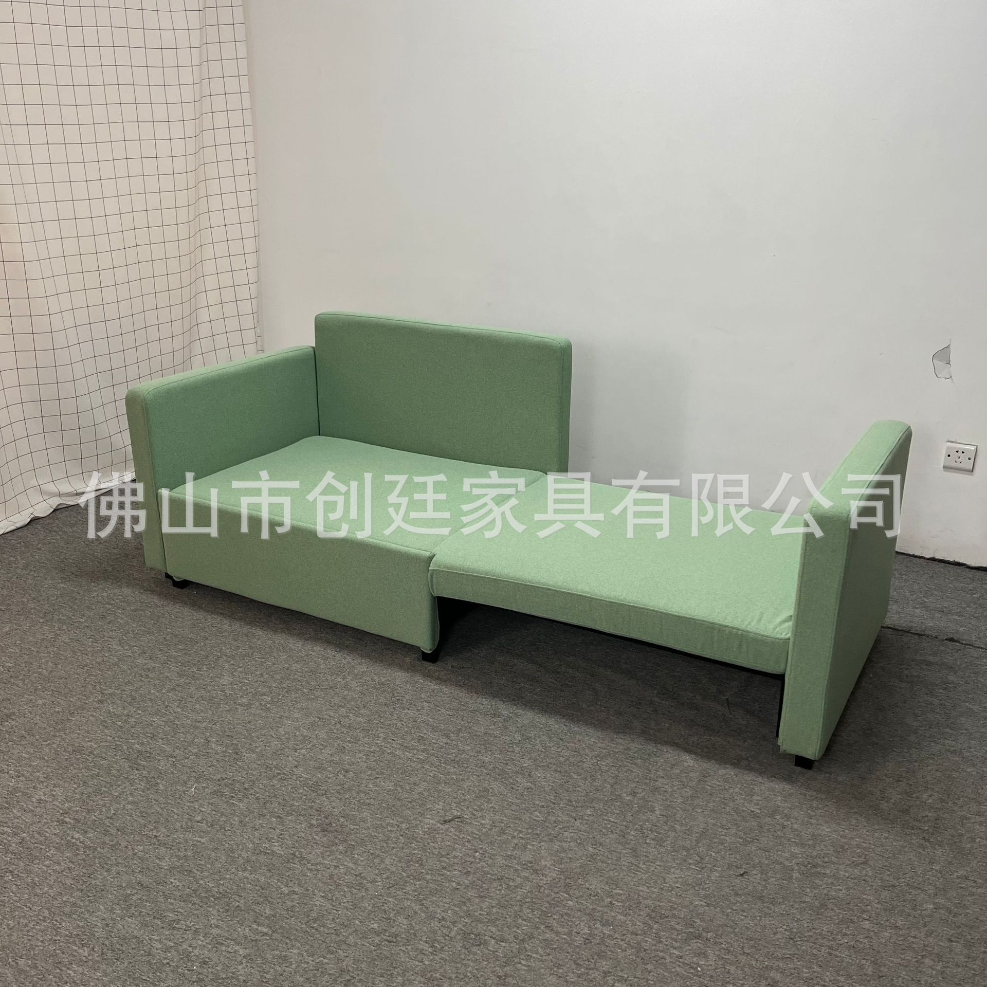 C)1(HFYD5$333MG[B[36A}D.jpg