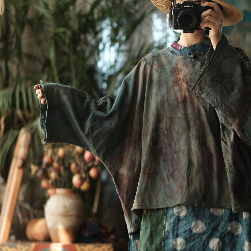 Little Mud Girl Artistic Cotton Blouse Chinese Style Retro Diagonal Collar Button T-Shirt 2240 Plant Dye Little Mud Girl Artistic Cotton Blouse Chinese Style Retro Diagonal Collar Button T-Shirt 2240 Plant Dye