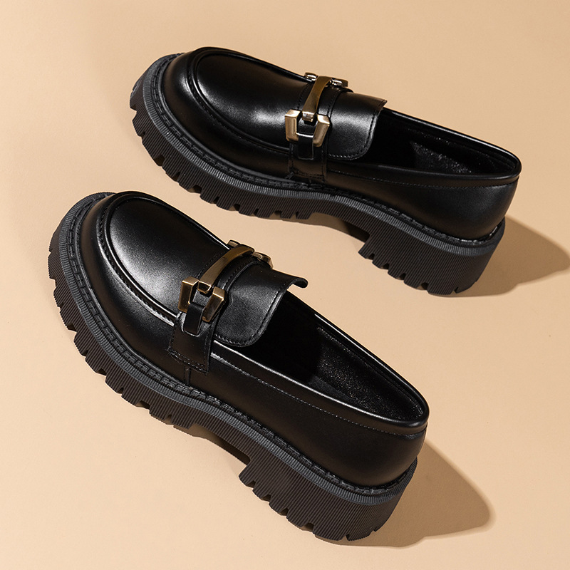 Cross-border plus-size thick-soled black leather shoes for women, 2025 spring and autumn new slip-on work shoes with metal buckle loafers
