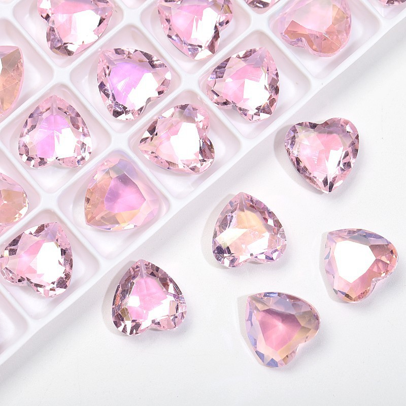 3g Weight Nail Decoration Accessories Nail Supplies Glass Material Heart Shape Pattern Heart Shape Glass Nail Decoration Accessories 10