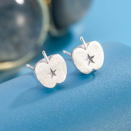 耳钉;项链;手链