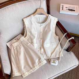 2025夏新款法式高档休闲两件套刺绣拼接设计感背心高腰短裤套装女