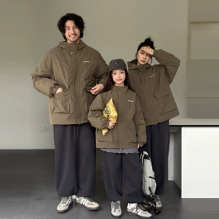 亲子装炸街秋冬复古工装连帽外套一家三口母子加厚防风冲锋衣棉服