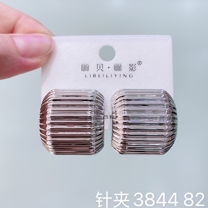 丽贝丽影欧美时尚大气重属个性冷淡风花朵几何耳环小众高级感耳饰|undefined