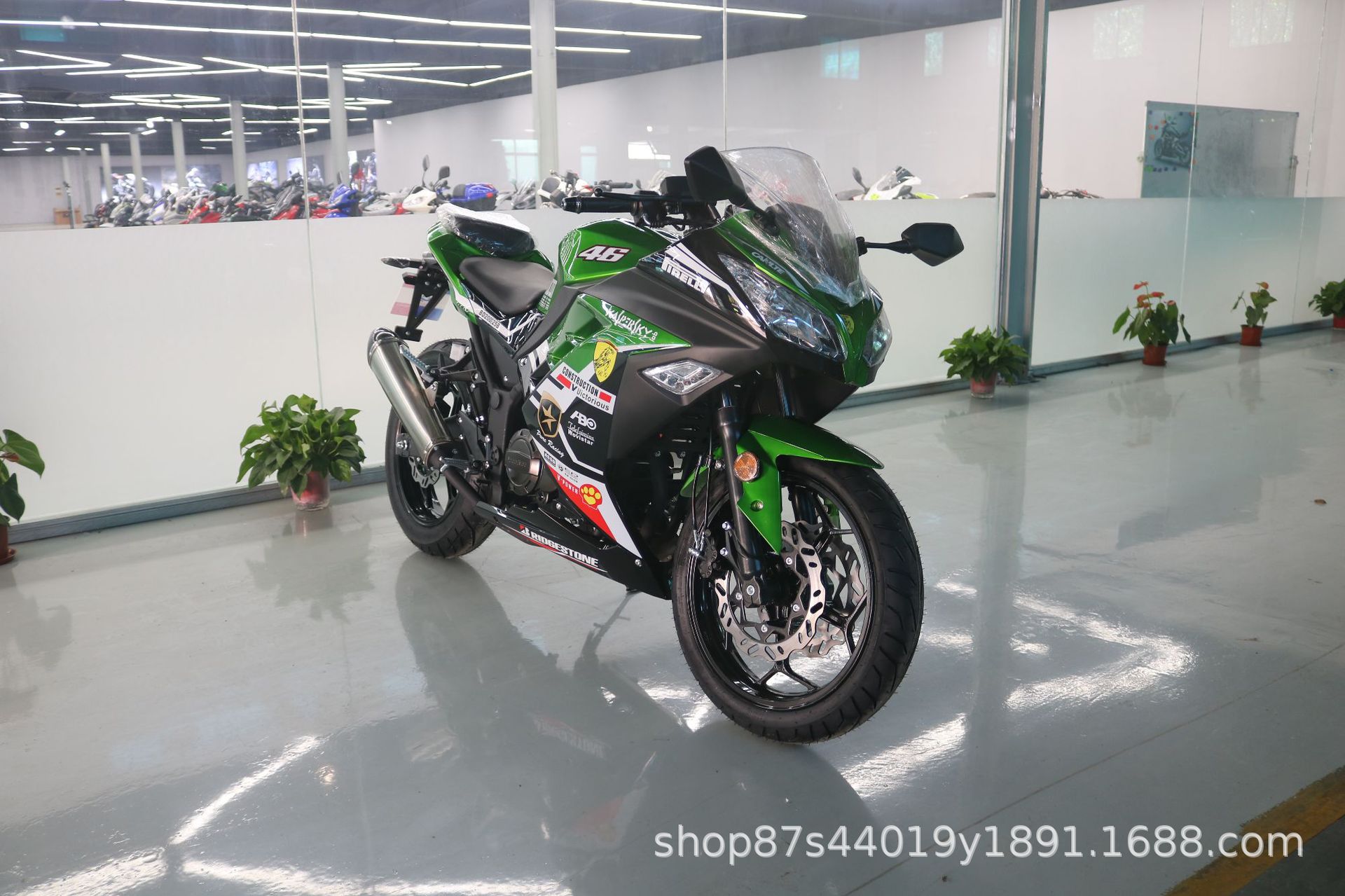 License-able motorcycle Kawasaki Ninja, twin-cylinder racing replica, Horizon sportbike, adult gasoline-powered sportbike, complete vehicle