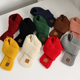 围巾;披肩;其他毛毯