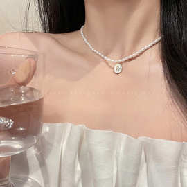 滴油玫瑰花玻璃珍珠项链米珠女法式轻奢小众设计感锁骨链配饰