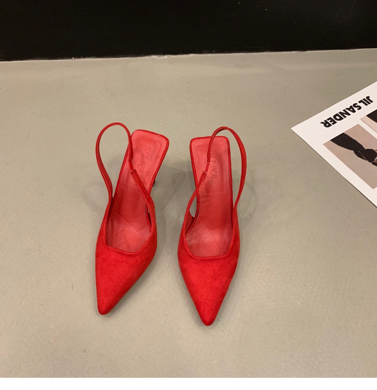 Niche French high-heeled black toe sandals fairy shoes 2023 new spring and summer pointed toe temperament single shoes_voghion.com