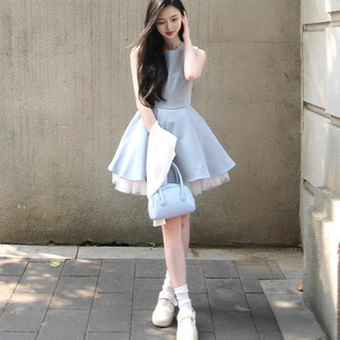 法式氣質藍色無袖背心連衣裙子女夏季2025新款蕾絲邊收腰蓬蓬短裙