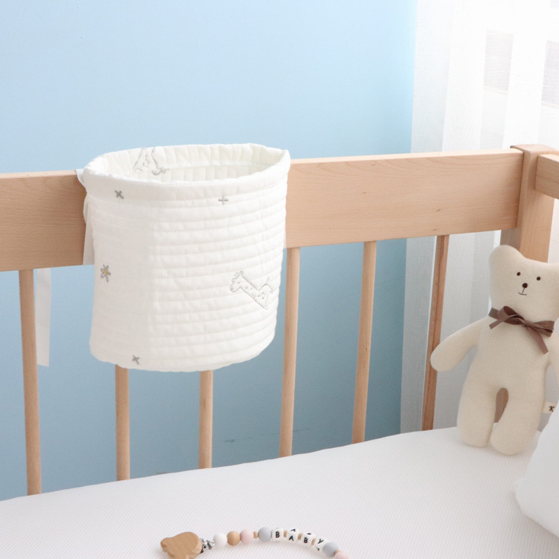 Almacenamiento de noche bolsa colgante bolsa de tela de algodón puro coreano acolchado bordado bolsa de tela pequeña bolsa de ancho 20CM * altura 21CM bolsa de tela