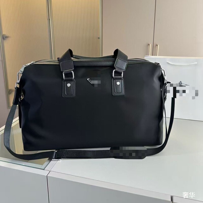 Men's Large Capacity Nylon Cloth Triangle Logo Travel Bag Airport Bag Handbag Bag Business Handbag Commuting