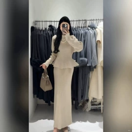 女式针织衫;毛衣;连衣裙