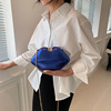 Fashionable cosmetic bag, one-shoulder bag on chain, phone bag