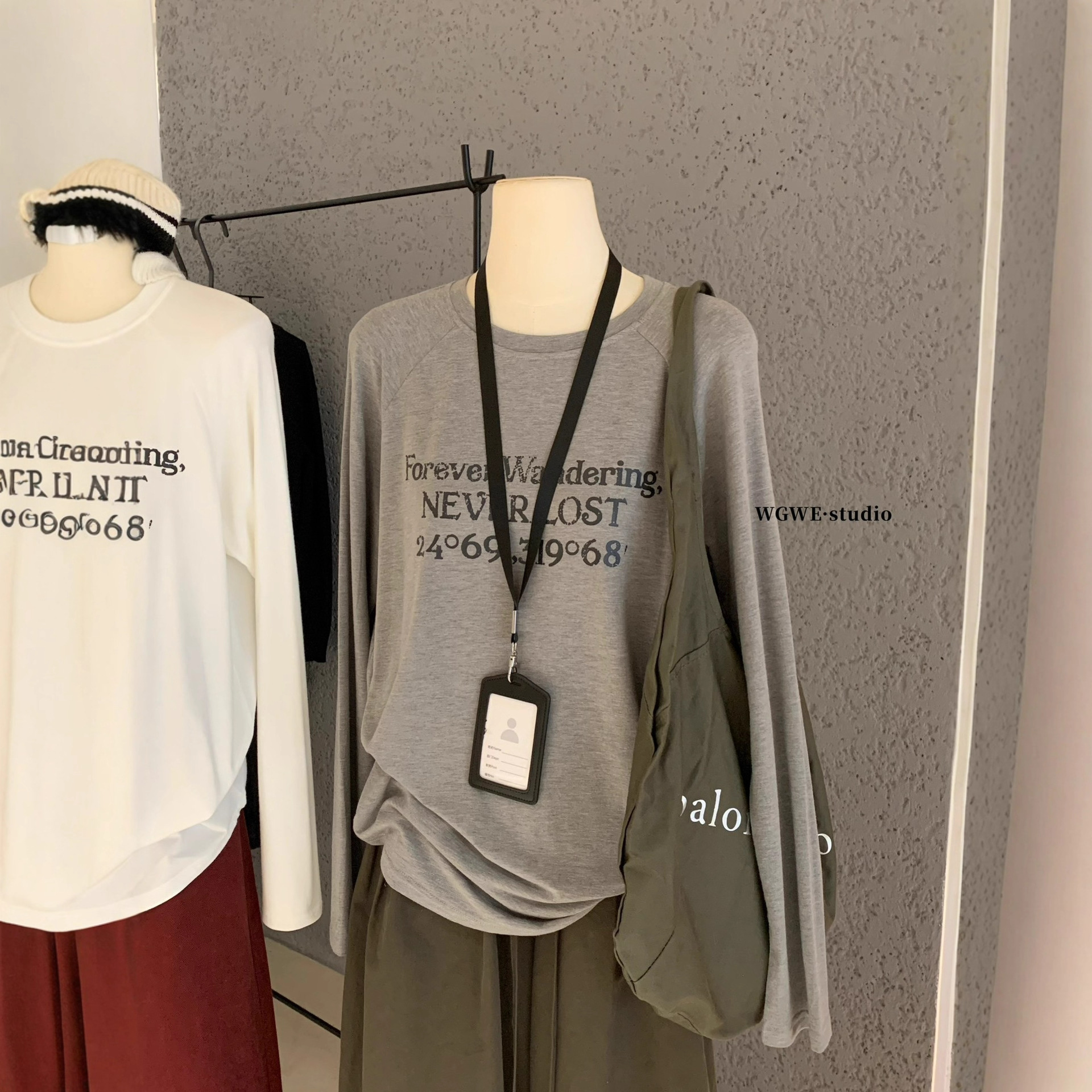 Wgwe8067 Guangzhou Thirteen Lines Women's Early Autumn New Style Small Design Printed Long Sleeve T-Shirt Top