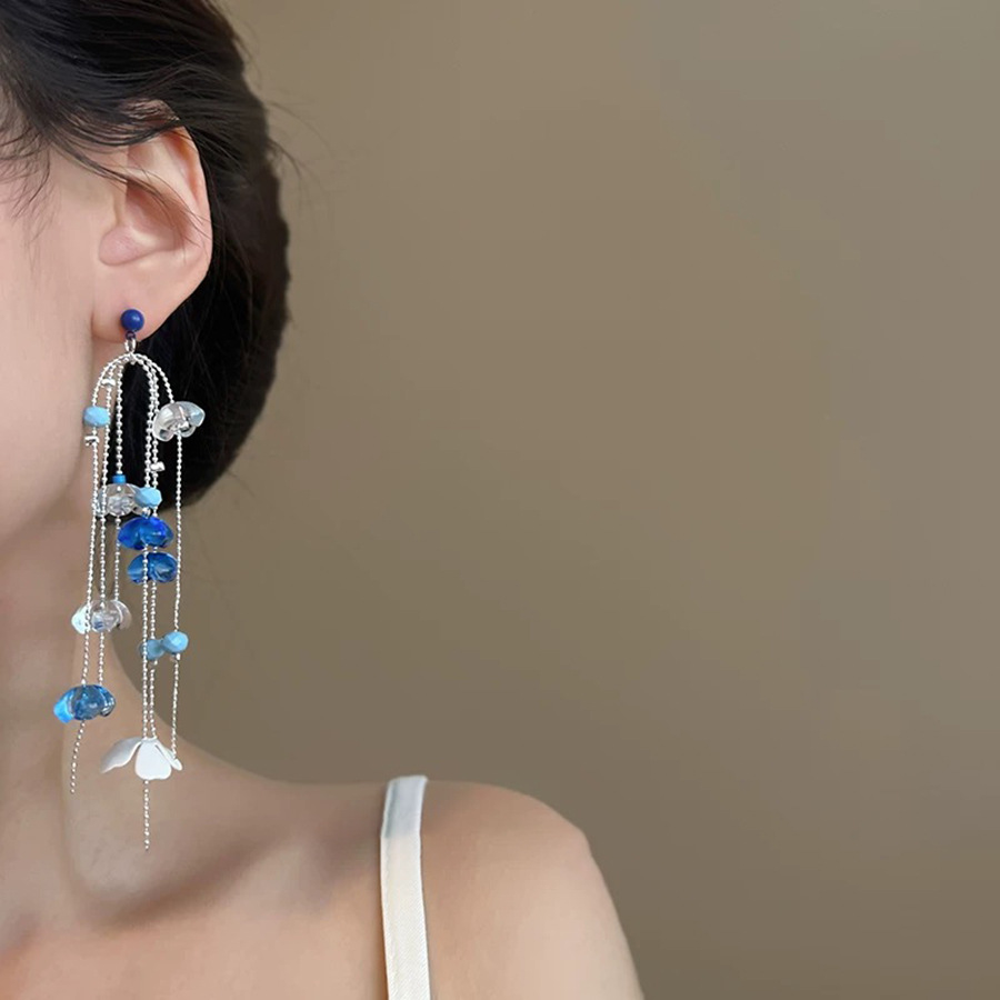 Pendientes de borla de flor de acrílico con aguja de plata, pendientes de diseño único, pendientes de moda de todo fósforo, sentido de clase alta de nicho