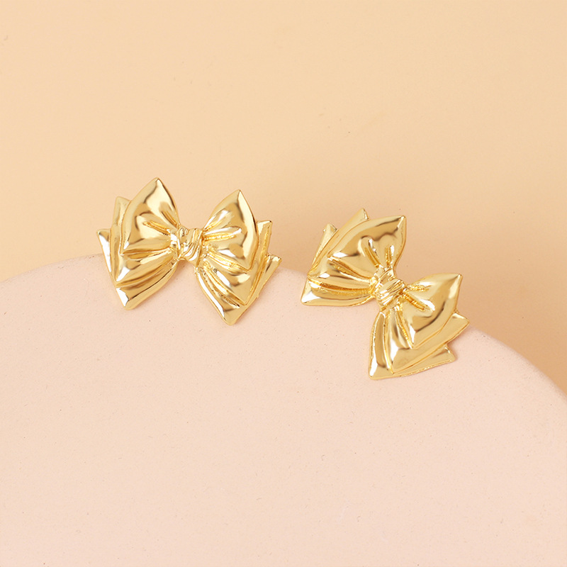 4g Weight Earrings Classification Wedding, Travel Occasion Women'S Gender Gold Color Wholesale Fashion Geometric Multi-layer Bow Alloy Earrings 3
