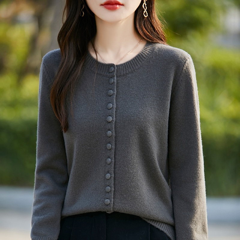 Autumn and Winter 2024 New Pure Wool Thickened Crewneck Knitted Cardigan Bag Buckle Solid Color Loose Jacket for Women