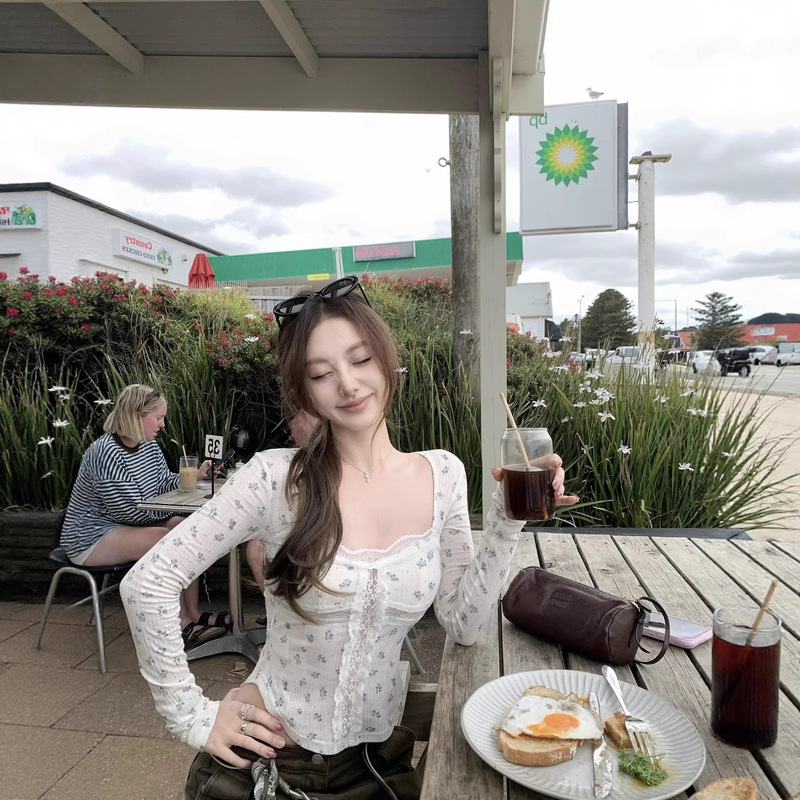 Chestnut Cocoa Bankelili'Spring Opening' Lace Cross-Split Slim Fit Long Sleeve Top
