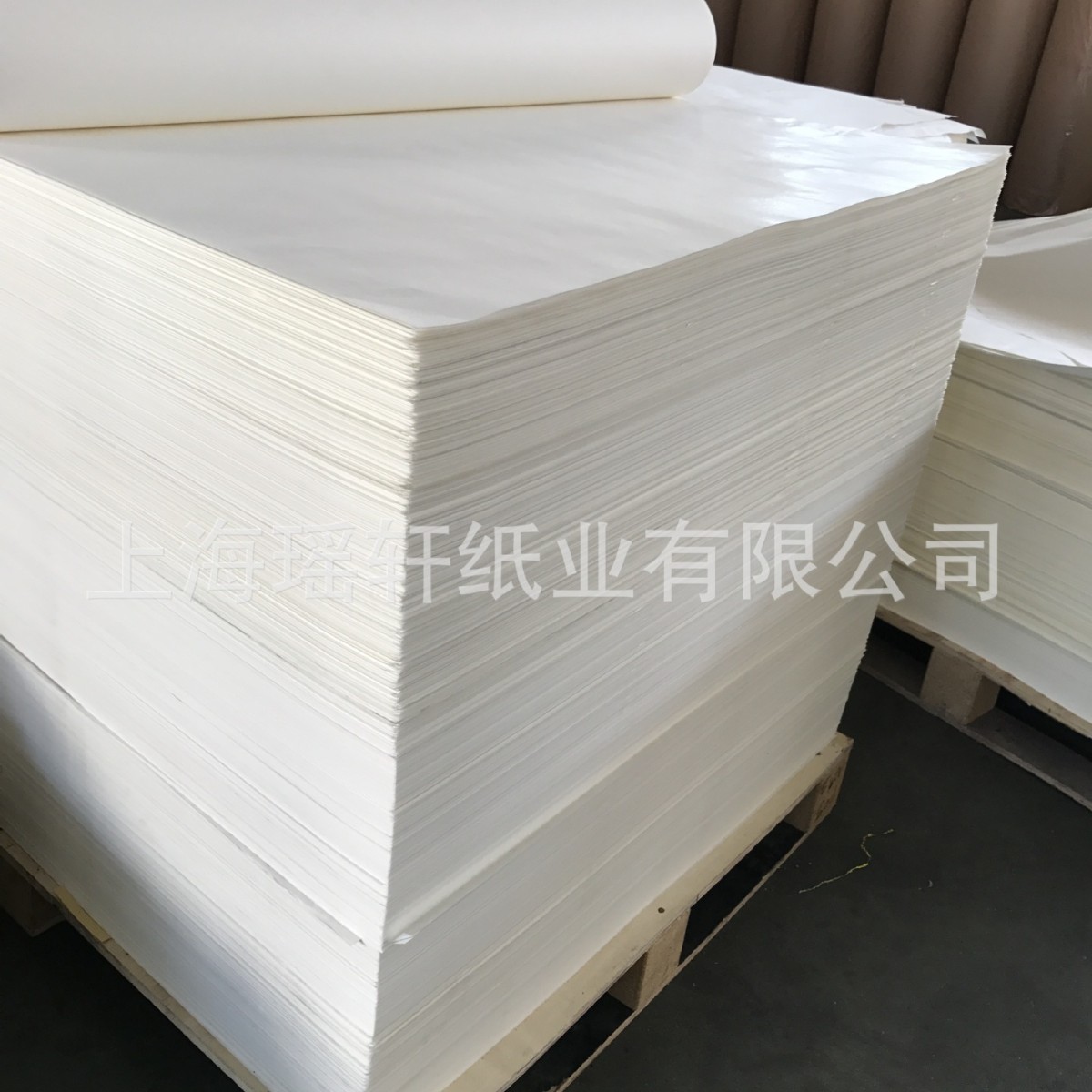 40克瑞典单光白牛皮纸，80克盟迪MONDI单光白牛皮纸
