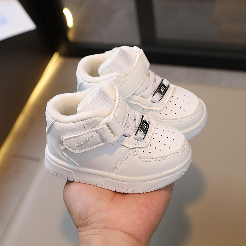 Zapatos deportivos para niños zapatos de skate de alto nivel para niños otoño y invierno zapatos blancos de algodón para niñas zapatos de baloncesto para niños coreanos zapatos de algodón
