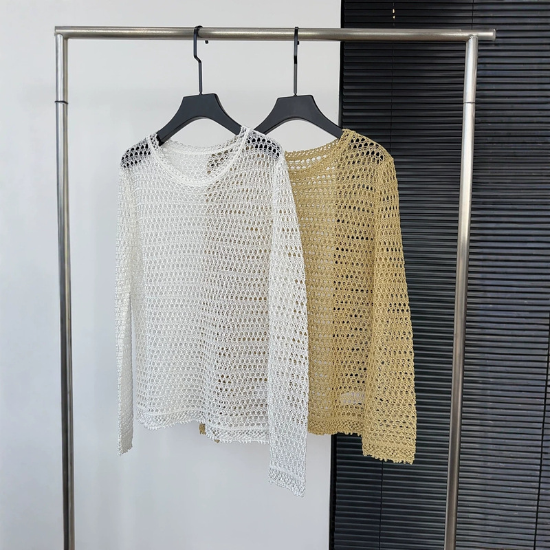 2026 Summer New Round-Neck Long-Sleeve Lazy and Relaxed Style Layering Piece with Mesh Hollow-Out Knit Design