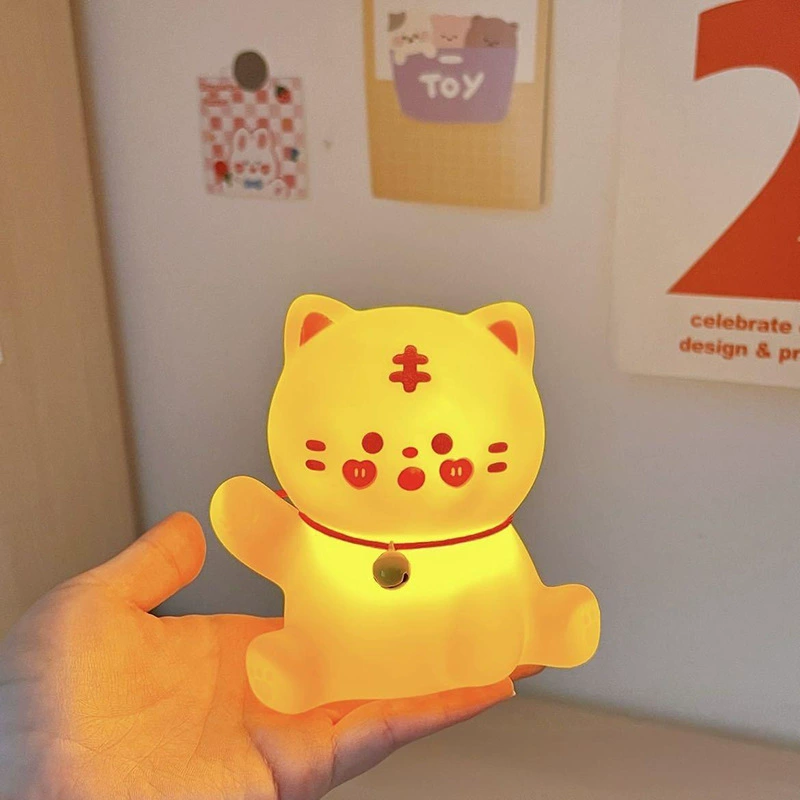 LED Cartoon Night Light, Battery-Powered Cute Animal Lamp, Bedside Desk Decor, 7–11 cm