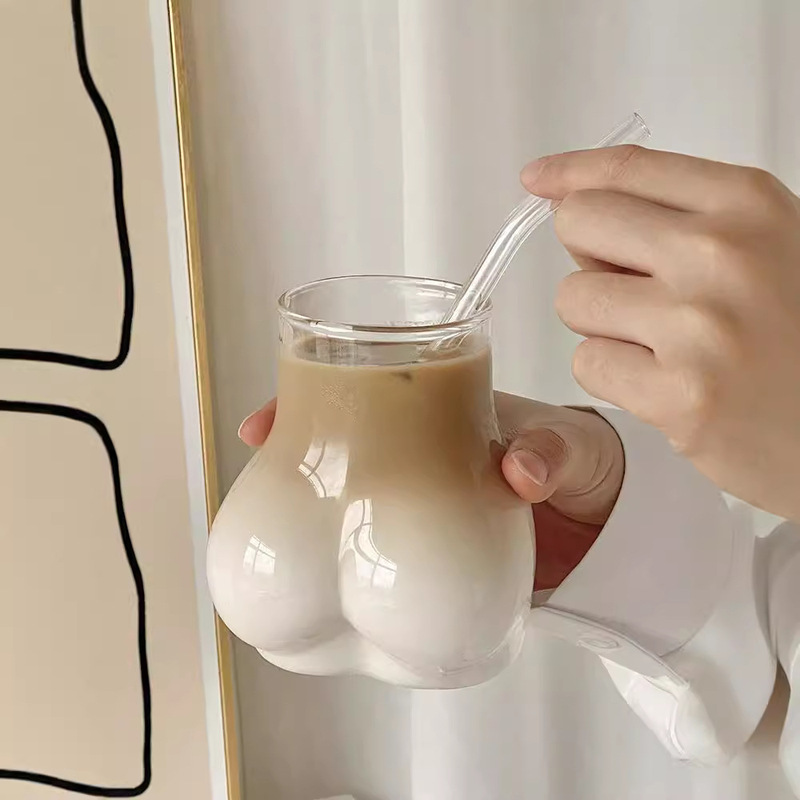 Sexy and Cute Butt-Shaped Glass Cup for Home Use, Creative Heat-Resistant Glass Cup for Iced Drinks, Milk Tea, and Americano Latte Sexy and Cute Butt-Shaped Glass Cup for Home Use, Creative Heat-Resistant Glass Cup for Iced Drinks, Milk Tea, and Americano Latte