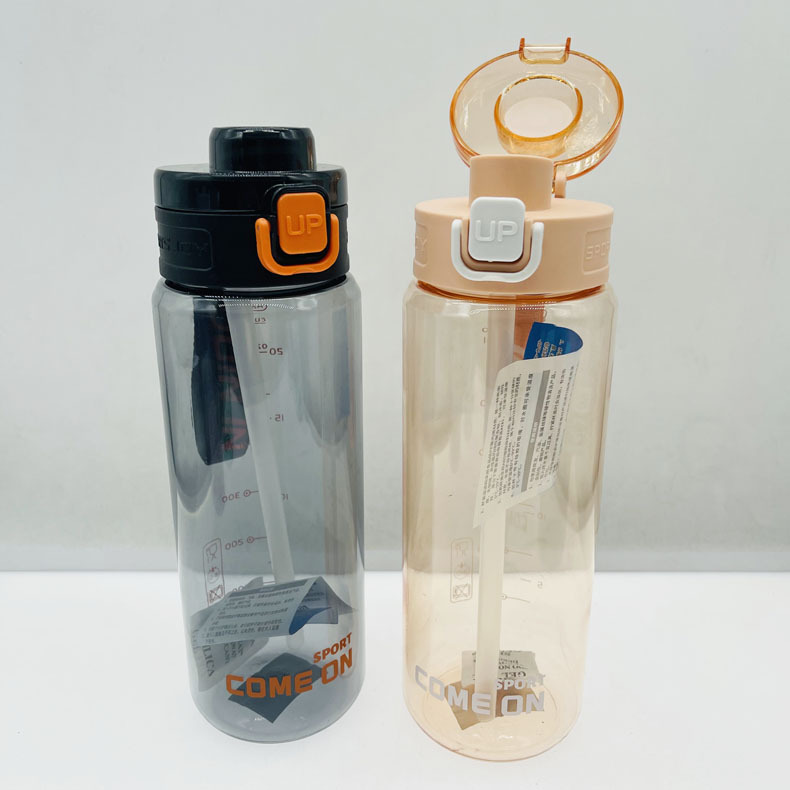 Tong 6347 espacio de plástico taza de agua con taza de paja 850ml escuela portátil de plástico deportes de los hombres red hervidor de agua rojo