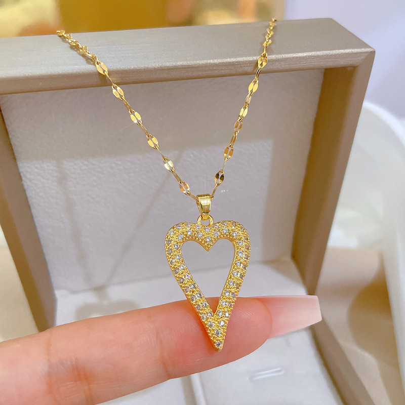 Fashion Heart Shape Stainless Steel Copper Plating Artificial Diamond Pendant Necklace