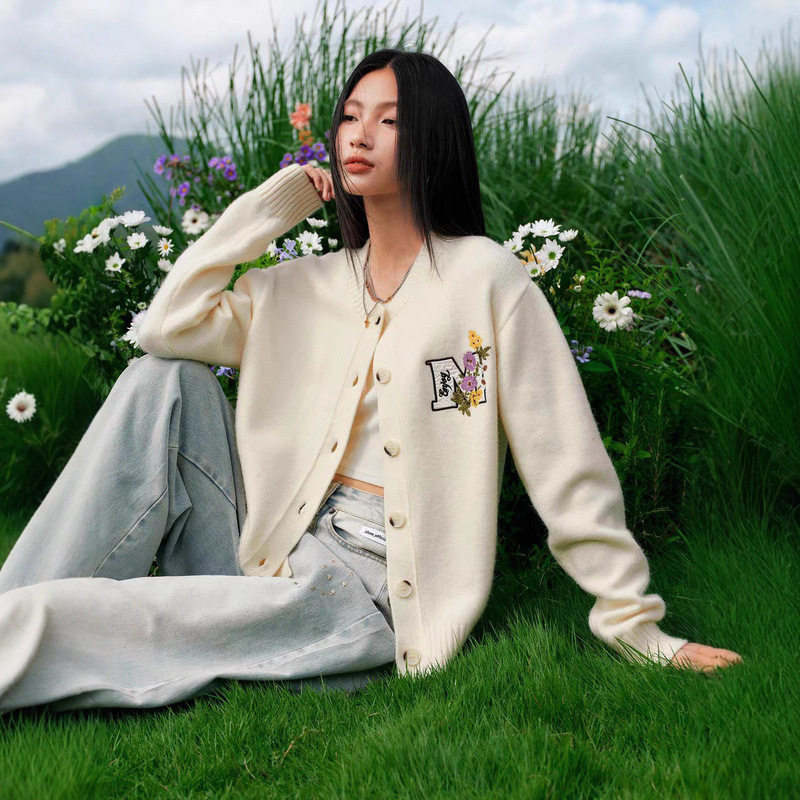 MEDM线条花卉刺绣简约开衫毛衣男女潮牌慵懒风情侣长袖针织衫外套|undefined
