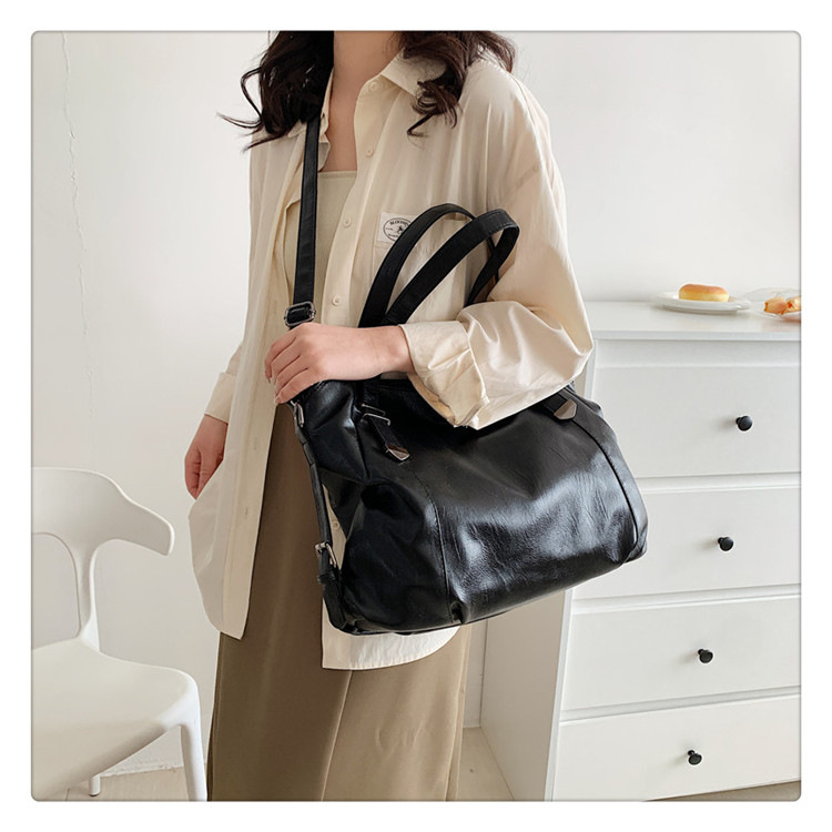 New fashionable European and American women's bags, retro and simple single-shoulder bags, large-capacity high-quality handbags, elegant crossbody bags are in stock undefined