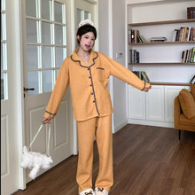 ˯��Ů�b���＾�¿�������m���e���s�L��ɫ���c�Ӽҷ����b���⴩