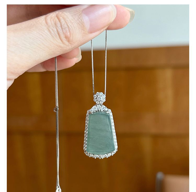 Mặt dây chuyền ngọc bích tự nhiên A hàng xanh nước biển không làm gì, khung bạc sterling đính đá chi tiết 8