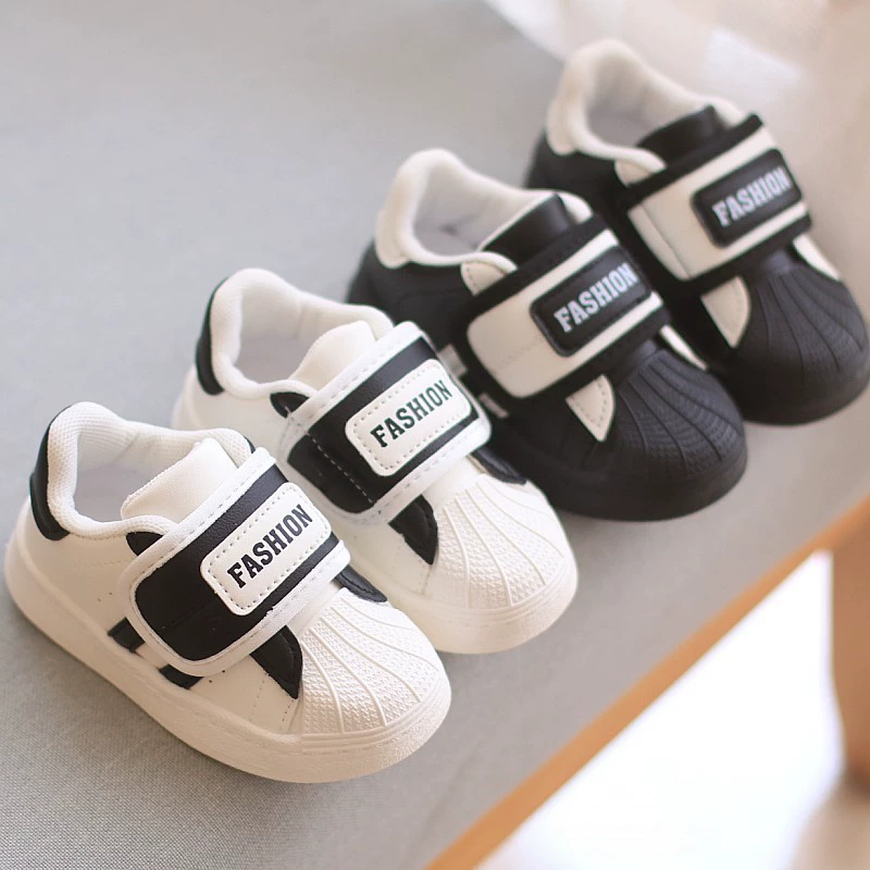 Детская обувь для девочек кроссовки весной и осенью новые дышащие повседневные маленькие белые туфли для мальчиков