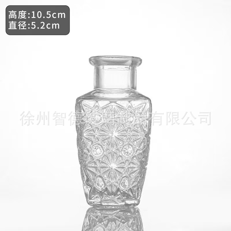 pequeño diamante cuadrado