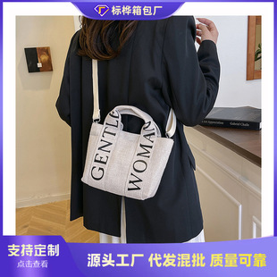 �羳��ɫ����С����Ů2025�¿�Gentlewoman�r��ӡ�����ذ������