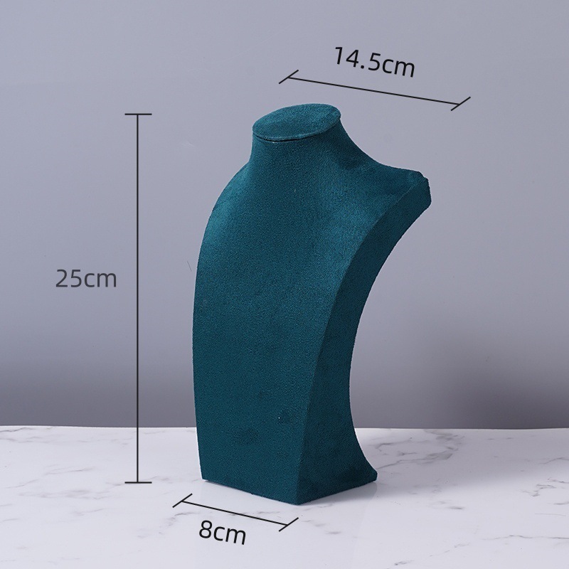 フランネルのネックレスの展示棚の人はモデルのアクセサリー棚のネックレスの首の型のカウンターの陳列道具のネックレスの棚のようです。|undefined