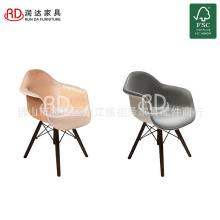 ķ˹���α��W���s�͹ż��÷������Ӽ��ÿ������e�ι��IƤ�Ώ���