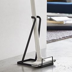 クロスボーダー家庭用折りたたみ式掃除機収納棚鉄芸モップ棚リビング整理置物ホルダー
